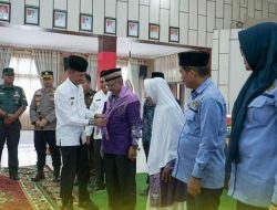 Wabup Yulian Efi Lepas Keberangkatan 35 JCH Solok Selatan