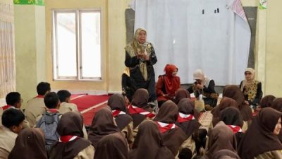 Tanamkan Adat dan Budaya, Disdikbud Datangkan Bundo Kanduang ke Sekolah