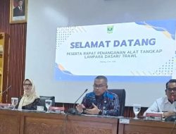 Pemprov dan Pemkab Pessel Sepakat Tertibkan Penggunaan Lampara Dasar di Perairan Air Haji