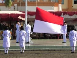 Pemda Pasbar Gelar Upacara Peringatan Hardiknas dan Hari Otonomi Daerah ke-XXIX