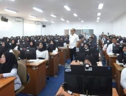 Kepala BKN Tinjau Ujian PPPK di Kota Padang, Tekankan Fokus dan Kejujuran