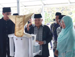 Prof Din Syamsuddin Kunjungi Diniyyah Puteri