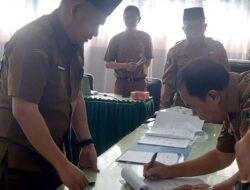 Enam Kepala SMA Negeri di Padang Sertijab