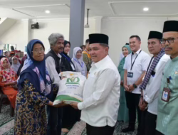 Bupati Benni Launching Penyaluran Cadangan Beras Pemerintah kepada Masyarakat Rentan
