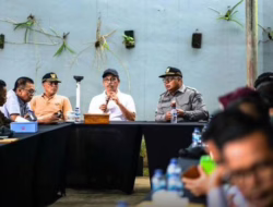 Hari Libur, Bupati Khairunas Kumpulkan Seluruh Dinas dan Lakukan Peninjauan Lapangan