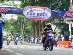 Diikuti 400 Lebih Pembalap, Bupati Eka Putra Buka Tanah Datar Cup Race Series Tahun 2025