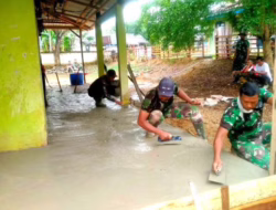 Satgas TMMD Ke-125 Cor Lantai Mushola Al Muhajirin di Sungai Kambut