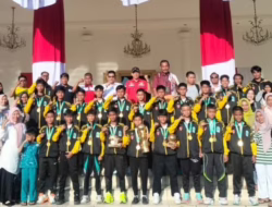 Dilepas Gubernur, SSB Imam Bonjol Siap Berlaga di Piala Soeratin U-13 Nasional