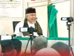 Dihadiri Wawako Allex, Tablig Akbar Buya Ristawardi Ingatkan Jemaah Siapkan Bekal Akhirat