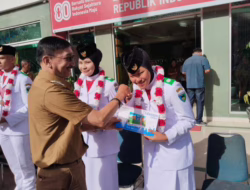 Bupati Hendrajoni Apresiasi Pelajar Berprestasi dan Paskibraka Pesisir Selatan