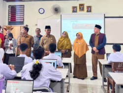 Resmikan Lima Fasilitas Sekolah, Kadisdik Sumbar Apresiasi SMA N 12 Padang