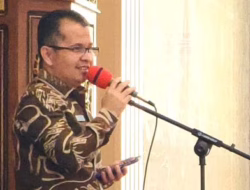 Patut Diapresiasi, SMK N 1 Bukittinggi Larang Orangtua Murid Beli Seragam Sekolah di Koperasi