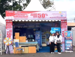 ICONNET Meriahkan Pacu Jalur 2025, PLN Icon Plus Hadirkan Promo ICONNET Lewat Booth di Pacu Jalur Taluk Kuantan 2025