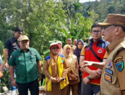 Bupati Hendrajoni Tinjau Jembatan Gantung Kampung Tanjung, Warga Harapkan Percepatan Pembangunan
