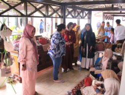 The Sak Bali Tinjau Berbagai Produk Unggulan UMKM Payakumbuh