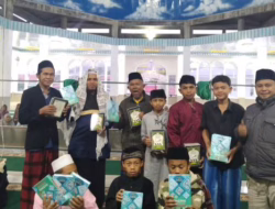 Program Wakaf 200 Al Quran : 40 Al-Quran dan Buku Iqra Disalurkan untuk Santri Baru di Ponpes DR. Mohammad Natsir
