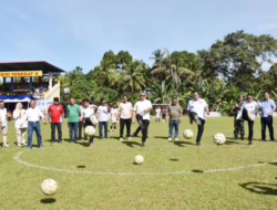 Tendangan Pertama Andre Rosiade Tandai Dibukanya Kejurnas Sepakbola KU-12