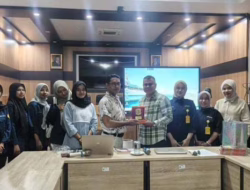 Diskusi Kepenulisan Pascasarjana FISIP Unand Hadirkan Dosen UNP Sebagai Narasumber