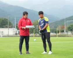 Mengintip Peran Duo Putra Minang di Balik Persiapan Timnas Indonesia U-22 Menuju SEA Games 2025