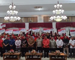 Pemprov Sumbar Salurkan Bonus Rp9 Miliar, Tegaskan Dukungan Penuh untuk Porprov 2026