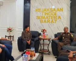 Pimpinan KONI Sumbar ‘Sowan’ ke Kajati: Komitmen Bersihkan Tata Kelola Olahraga