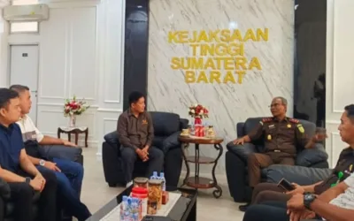 Pimpinan KONI Sumbar ‘Sowan’ ke Kajati: Komitmen Bersihkan Tata Kelola Olahraga