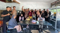 Anggota DPR Rico Alviano Bantu UMKM di Pesisir Selatan Rp50Juta, Terima Kasih Pak Rico!