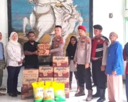 Polres Pasaman Barat Salurkan Bantuan Kemanusiaan untuk Korban Banjir