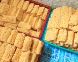 UMKM Kue Basah Lindo Andalkan Risol Gurih dan Higienis, Omzet Capai Rp300 Ribu per Hari