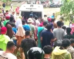 Bupati Yulianto dan Rombongan Jenguk Keluarga Korban Tertimbun Longsor