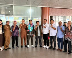 Gilang Ilhaza Peraih Perak SEA Games 2025, Disambut Kadispora dan KONI di BIM