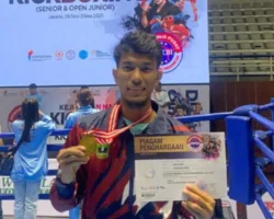 Milio Oner Lengkapi 4 Emas Sumbar di Kejurnas Kickboxing 2025