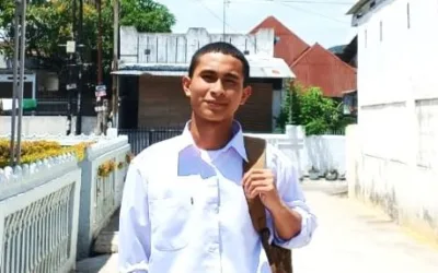 Bahaya Penggunaan Tiktok Bagi Remaja: Antara Hiburan dan Ancaman Perkembangan Diri