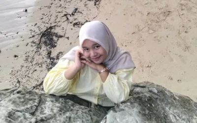 Tumpukan Sampah Menggunung di Pasar Panti Inpres