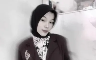 Dari Ruang Kelas yang Sunyi Hingga Riuh di Dunia Maya: Kisah Transformasi Pendidikan di Era Digital