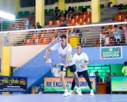 Turnamen Bulutangkis PBSI Kota Solok 2025 Resmi Ditutup, Wali Kota Apresiasi Atlet dan Panitia