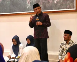 BKMT Gelar Pengajian, Buya Hamidi Ajak Jemaah tak Terlena Dunia dan Perbanyak Ingat Kematian