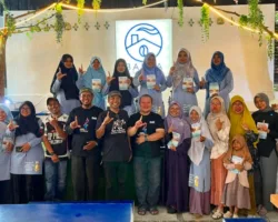 FPL Pasbar Angkat Suara Perempuan Lewat Bedah Buku dan Program Selasih