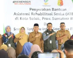 Wawako Suryadi Nurdal Serahkan Bantuan ATENSI dari STIS Bogor