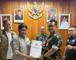 Kunjungi KONI Sumbar, Danlanud Sutan Sjahrir Siap All Out Dukung Porprov XVI 2026