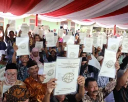 Melalui PTSL, Kementerian ATR/BPN Terbitkan 1,2 Juta Sertifikat Sepanjang Tahun 2025