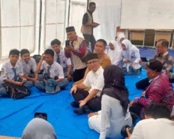 Hari Pertama Sekolah, Wamendikdasmen Jadi Irup di SMAN 12 Padang