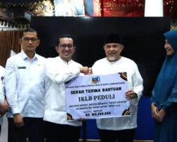 Terima Bantuan IKLB Jabodetabek dan AP3MI, Bupati Eka Putra Ucapkan Terima Kasih