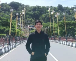 Ketika Layar Ponsel Menjadi Meja Judi: Dampak Judi Online dan Tantangannya