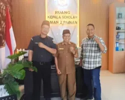 Lanjutkan Program Kelas Pemilu, Bawaslu Pessel Sambangi SMAN 2 Painan