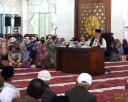 Pemko Peringati Isra Mikraj dengan Tablig Akbar Bersama Buya Ristawardi