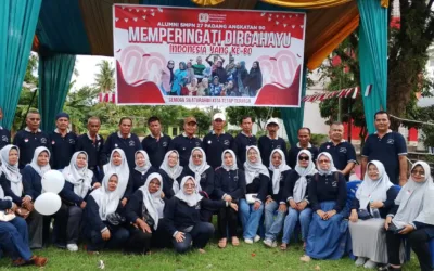 Silaturahim Alumni SMP 27 Angkatan 90 Sambut Ramadhan Penuh Kebersamaan di Pantai Tiram