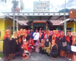 Dihadiri Lurah Syafrizal, Bundo Kanduang Mata Air Gelar Siraman Rohani Sambut Ramadhan 1447 H