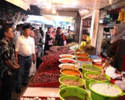Jelang Ramadhan, Walikota dan Wawako Sidak ke Pasar Tradisional Ibuah