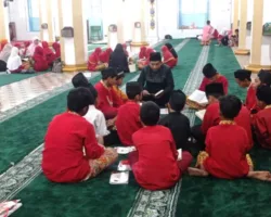 Melihat Pelaksanaan Pesantren Ramadan di Masjid Raya Ganting